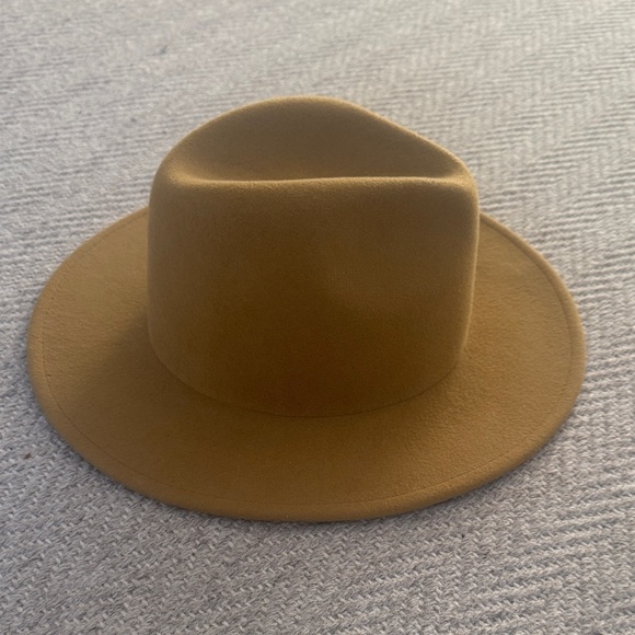 Gigi Pip Hat